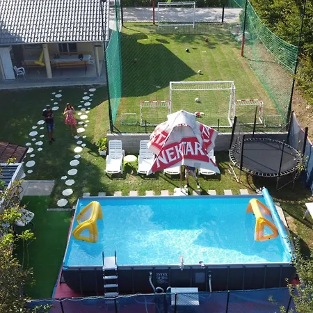 Holiday home Vikendica A1